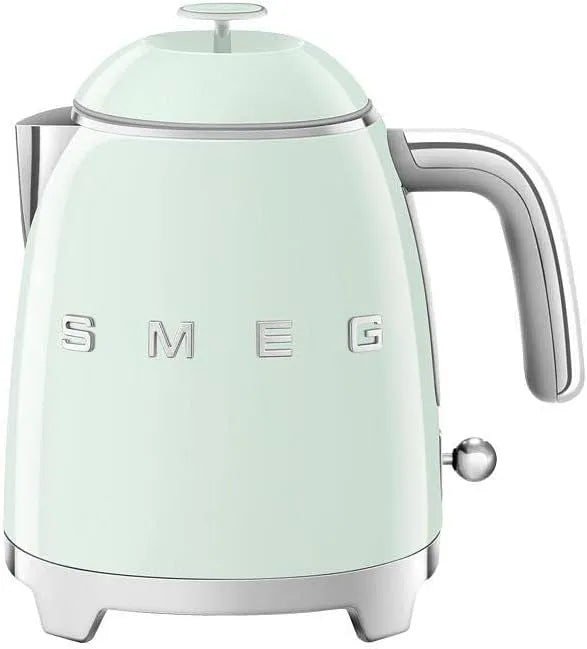 Smeg Wasserkocher KLF05PGEU, Kleiner elektrischer 0,8 L, Leistung 1400W, Edelstahlfilter, Sicherheitsautomatik, Wasserstandsanzeige, Pastellgrün