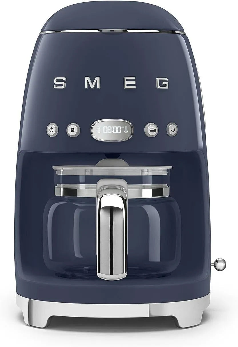 Smeg Kaffeemaschine DCF02NBEU, 2 Intensitätsniveaus, Filter, Warmhaltefunktion, Glaskaraffe bis 12 Tassen, Leistung 1050W, Navy Blue